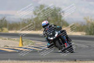 media/Nov-16-2025-Race Pace (Sun) [[8c5fa54630]]/Verified Riders/2-Turn 7 (945am)/